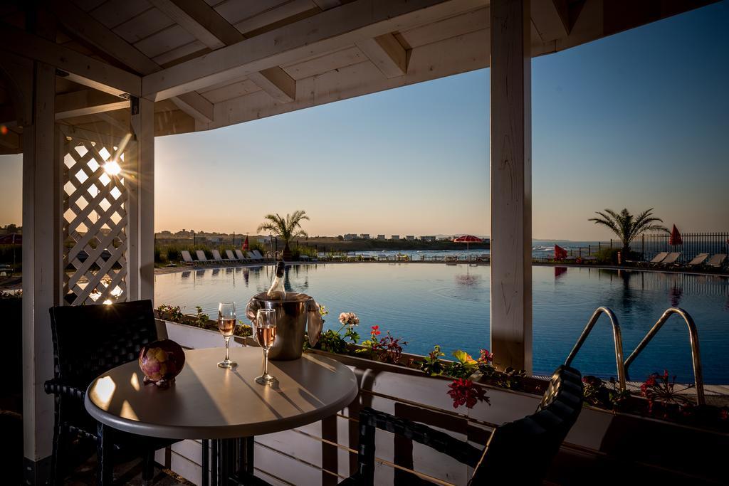 Arapya Sun Resort ภายนอก รูปภาพ